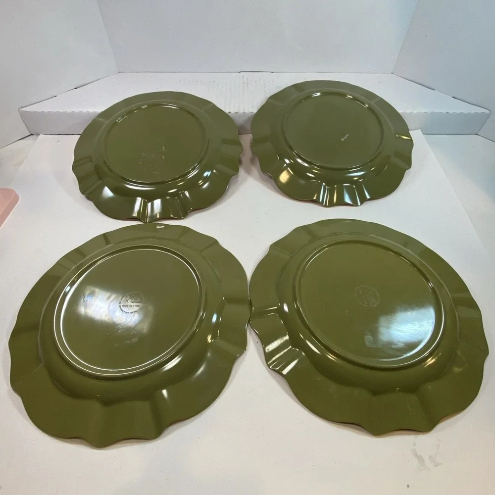 4‎ Dinner Plates 10 1/2